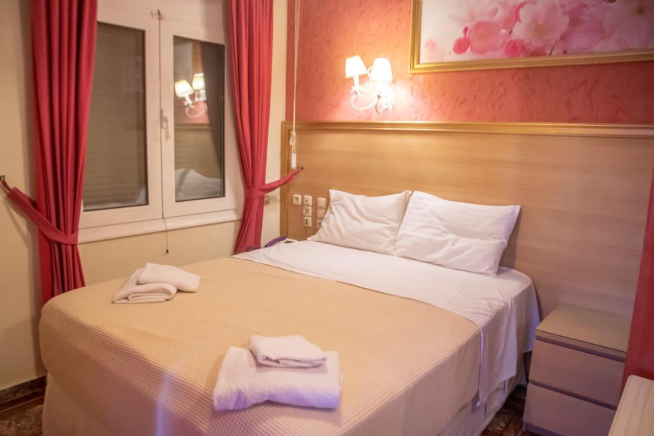 Hotel Astoria Igoemenitsa Buitenkant foto