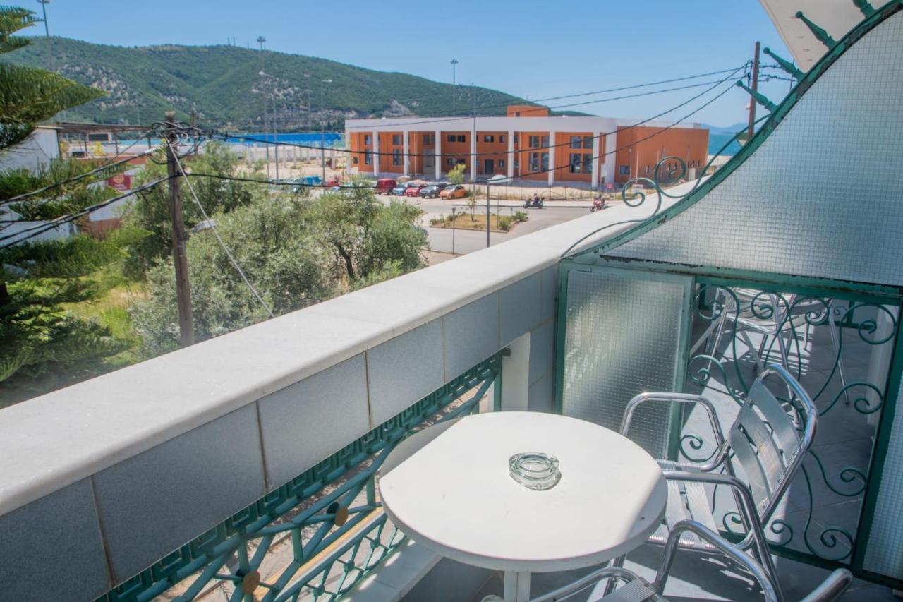 Hotel Astoria Igoemenitsa Buitenkant foto