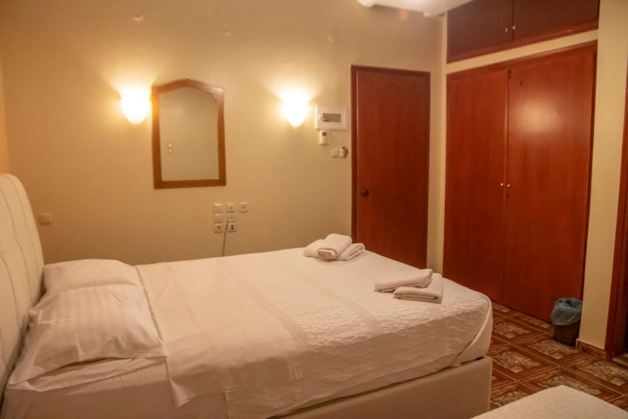 Hotel Astoria Igoemenitsa Buitenkant foto