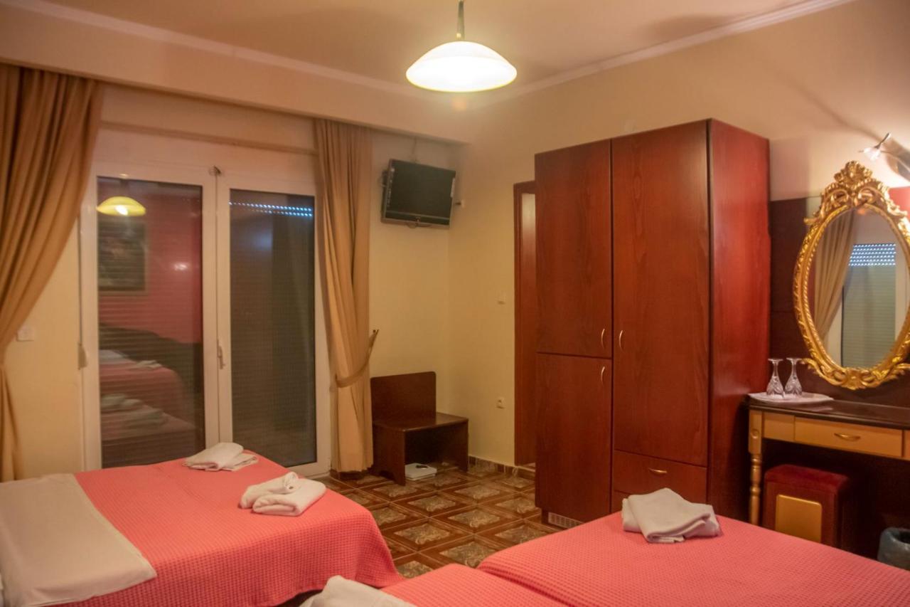 Hotel Astoria Igoemenitsa Buitenkant foto