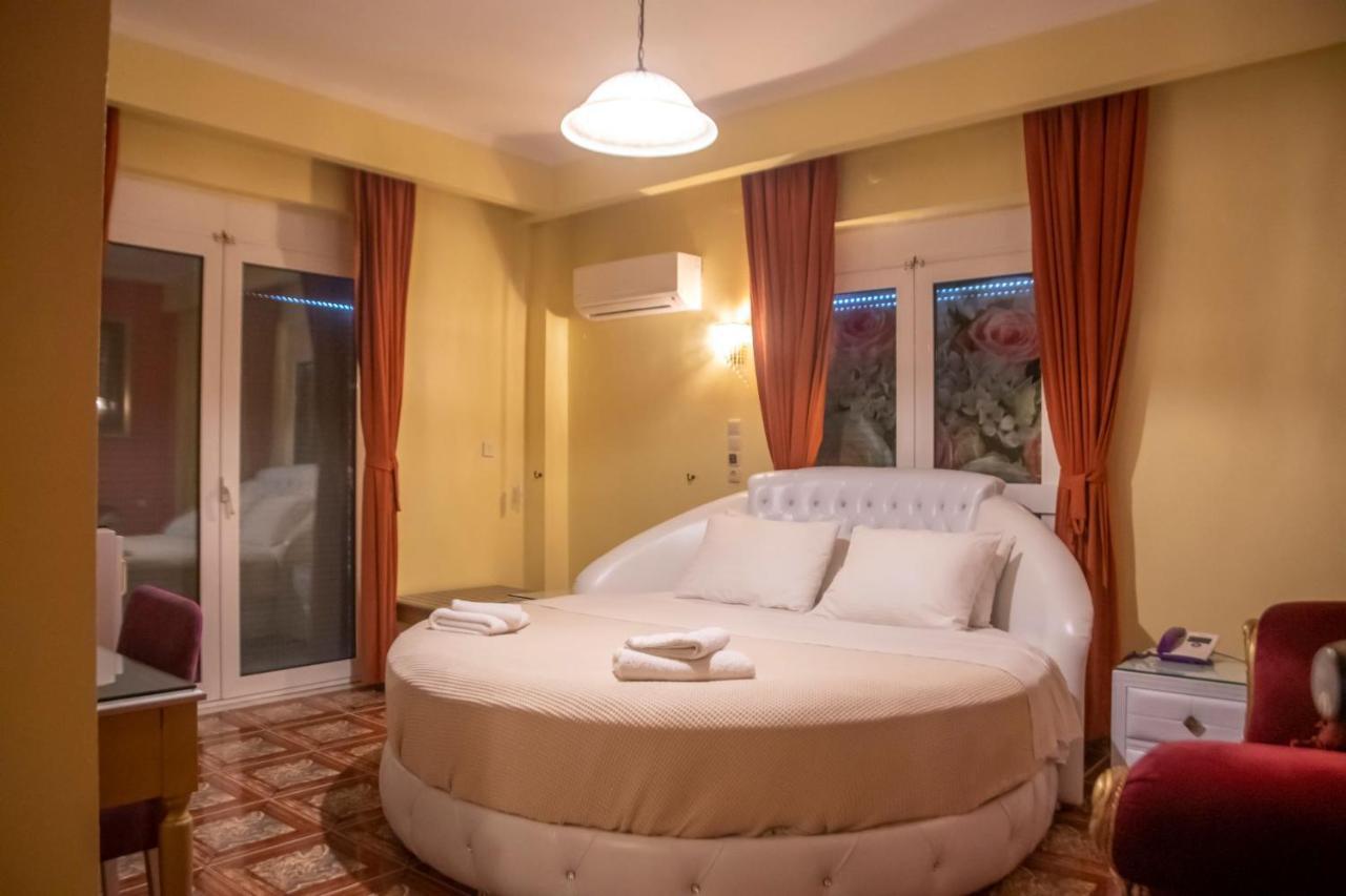 Hotel Astoria Igoemenitsa Buitenkant foto