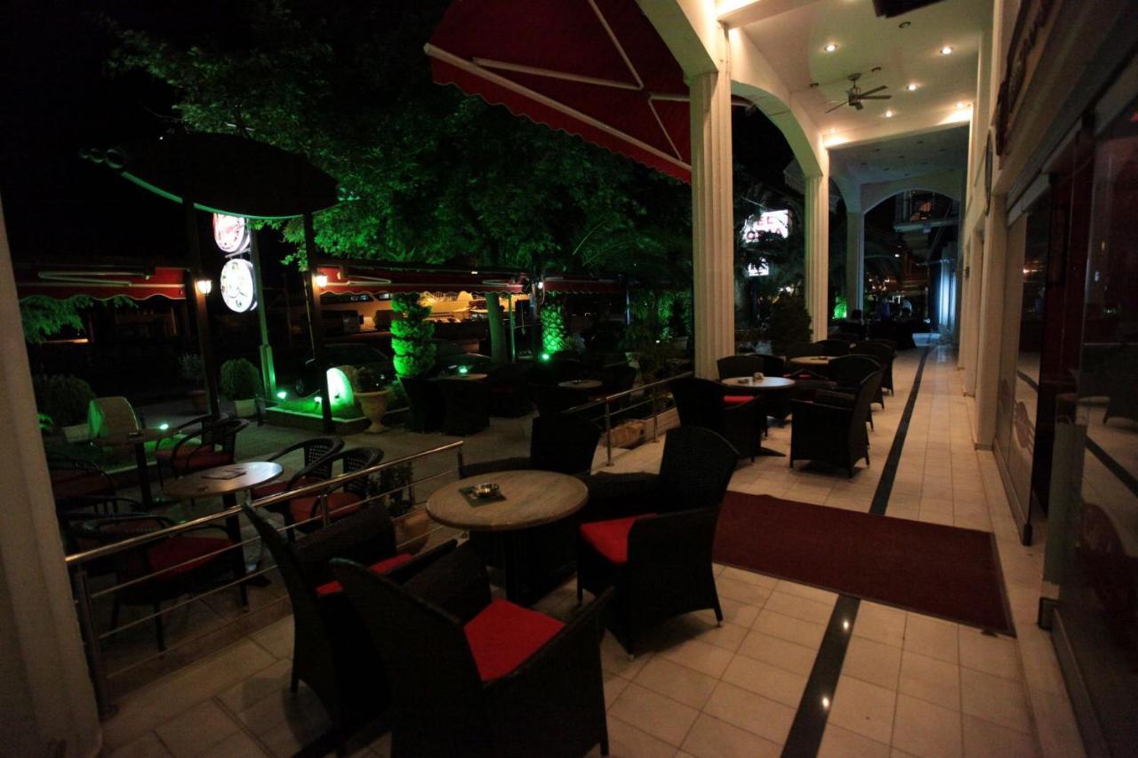 Hotel Astoria Igoemenitsa Buitenkant foto